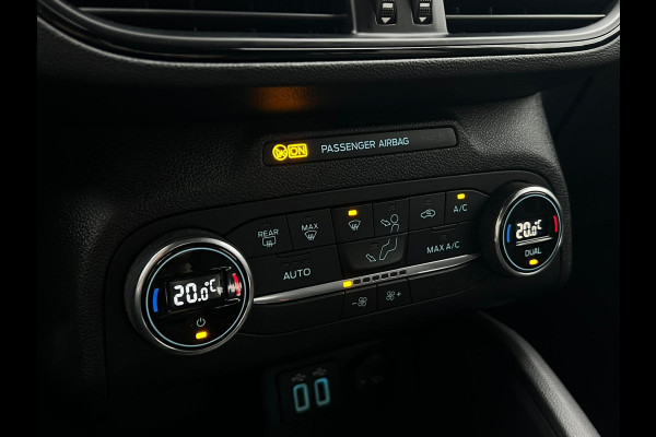 Ford Focus 1.0 EcoBoost Hybrid ST Line Business NL AUTO | CAMERA | CARPLAY |