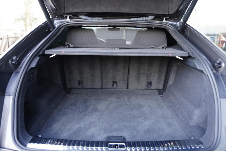 Lamborghini Urus 4.0 V8 / Keramische Remmen