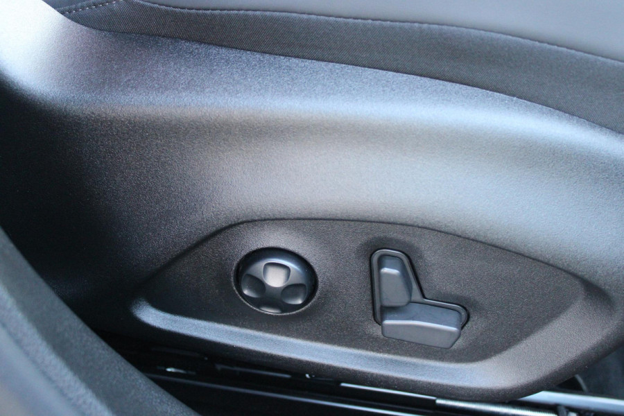 Alfa Romeo Tonale PHEV 280PK VELOCE | PANORAMISCH SCHUIF / KANTELDAK | LEDEREN BEKLEDING | VOORSTOELEN / STUUR VERWARMD | VOORSTOELEN GEVENTILEERD | VOORSTOELEN ELEKTRISCH VERSTELBAAR | DRAADLOOS APPLE CARPLAY / ANDROID AUTO | 360° CAMERA | AUTOMATISCH DIMMENDE BUITENSPIEGELS | 20"INCH LICHTMETALEN VELGEN | ADAPTIVE CRUISE CONTROL | KEYLESS ENTRY / START | ELEKTRISCH BEDIENBARE ACHTERKLEP | DRAADLOZE TELEFOONLADER | AMBIENT LIGHTING | DONKERE HEMELBEKLEDING | SCHAKELFLIPPERS AAN HET STUUR | VERWARMDE RUITENSPROEIERS |