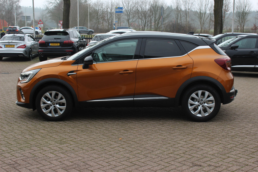 Renault Captur 1.3 TCe 130 Intens Automaat / Trekhaak / Camera / Navigatie / 17'' / Keyless / DAB / Stoelverwarming / Cruise Control