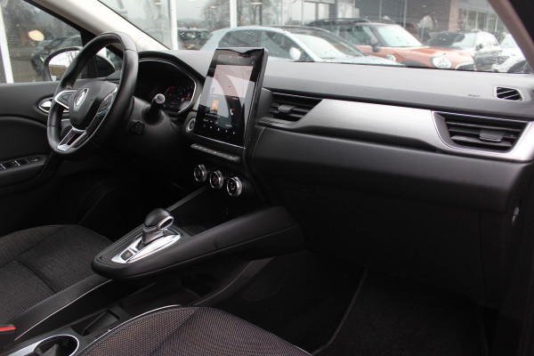 Renault Captur 1.3 TCe 130 Intens Automaat / Trekhaak / Camera / Navigatie / 17'' / Keyless / DAB / Stoelverwarming / Cruise Control