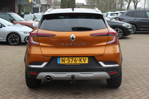 Renault Captur 1.3 TCe 130 Intens Automaat / Trekhaak / Camera / Navigatie / 17'' / Keyless / DAB / Stoelverwarming / Cruise Control