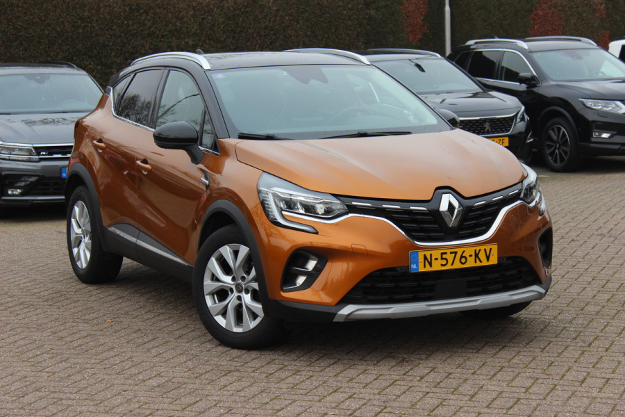 Renault Captur 1.3 TCe 130 Intens Automaat / Trekhaak / Camera / Navigatie / 17'' / Keyless / DAB / Stoelverwarming / Cruise Control