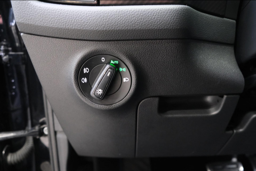 Škoda Kodiaq 1.5 TSI Sportline Business 7p. Automaat - N.A.P. Airco, Cruise, Navi, PDC.