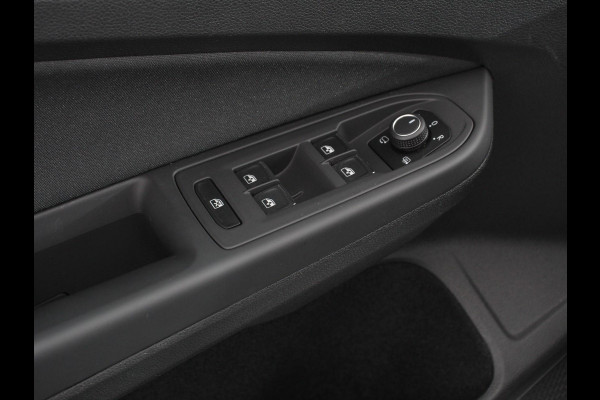 Volkswagen Golf 1.5 TSI 150pk Style | Navigatie | Climate Control | DAB | Digitale Cockpit | Keyless Start | Lichtmetalen velgen 17" | Parkeer Sensoren | Stoelverwarming