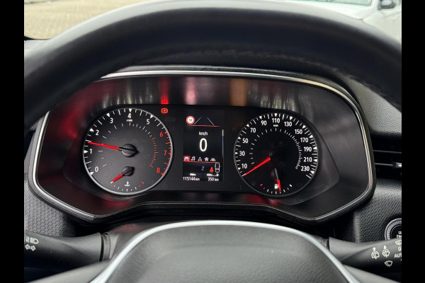 Renault Clio 1.0 TCe Intens - Navigatie / Apple CarPlay I Airco I Sport velgen I PDC I Stoelverwarming I Dealer onderhouden