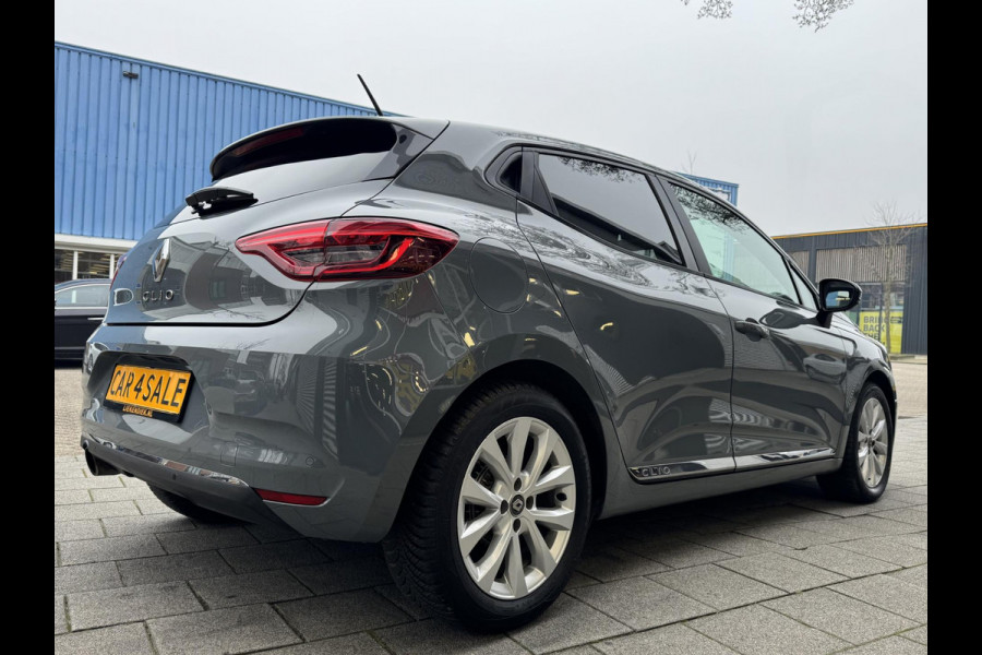 Renault Clio 1.0 TCe Intens - Navigatie / Apple CarPlay I Airco I Sport velgen I PDC I Stoelverwarming I Dealer onderhouden
