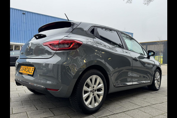 Renault Clio 1.0 TCe Intens - Navigatie / Apple CarPlay I Airco I Sport velgen I PDC I Stoelverwarming I Dealer onderhouden