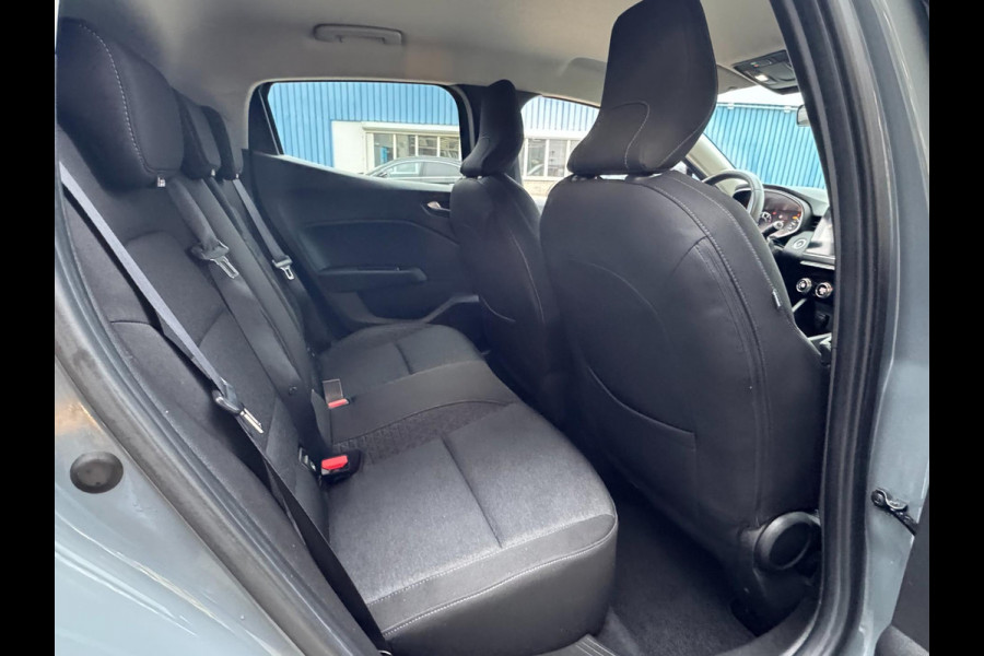 Renault Clio 1.0 TCe Intens - Navigatie / Apple CarPlay I Airco I Sport velgen I PDC I Stoelverwarming I Dealer onderhouden