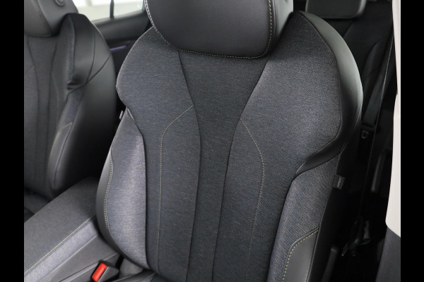 Škoda Elroq 60 Business Edition - Tour 204pk | Black pakket | 21 inch | Trekhaak