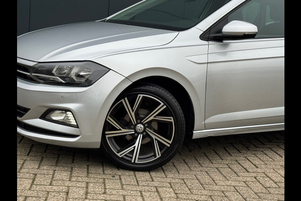 Volkswagen Polo 1.0 TSI Comfortline * Carplay * Parkeersensoren * Lichtmetalen Velgen *