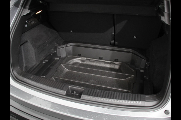 Renault Austral 1.3 Mild Hybrid 160 X-Tronic DEMO! Climate control Cruise Control adaptief Panorama dak LED Navigatie Sfeerverlichting Elektrische achterklep Stoel + stuurverwarming 360* camera Premium audio Arkamys