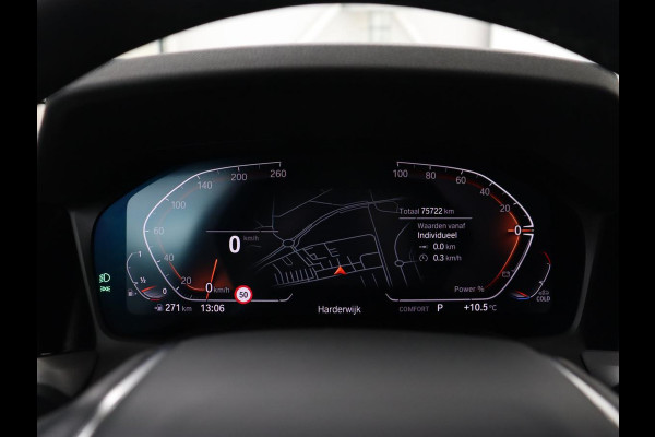 BMW 3 Serie 318i Business Edition | Stoelverwarming | Camera | Live Cockpit | Carplay | Navigatie | Full LED | Parkeerhulp | Climate control | Bluetooth | Cruise control