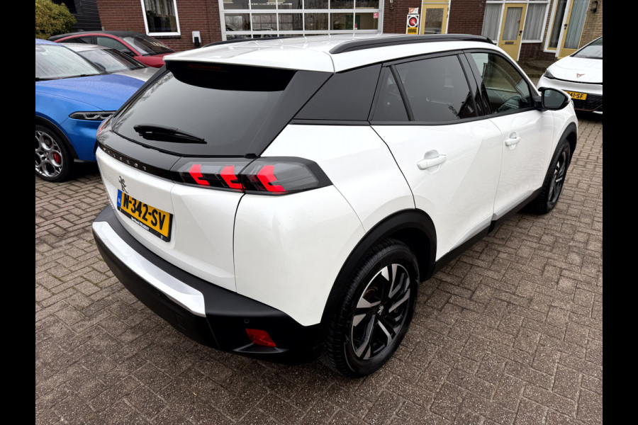 Peugeot e-2008 EV Allure Pack 50 kWh SOH 91,3%, Camera, Carplay, Stoelverwarming