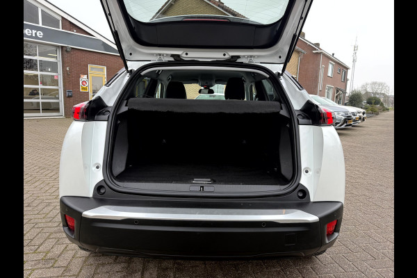 Peugeot e-2008 EV Allure Pack 50 kWh SOH 91,3%, Camera, Carplay, Stoelverwarming