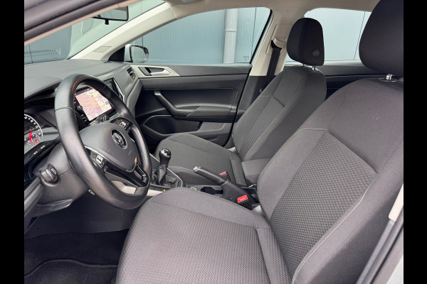 Volkswagen Polo 1.0 TSI Comfortline * Carplay * Parkeersensoren * Lichtmetalen Velgen *