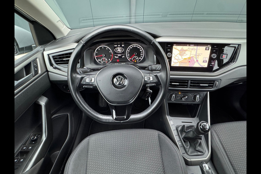 Volkswagen Polo 1.0 TSI Comfortline * Carplay * Parkeersensoren * Lichtmetalen Velgen *