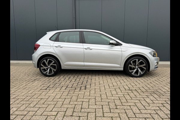 Volkswagen Polo 1.0 TSI Comfortline * Carplay * Parkeersensoren * Lichtmetalen Velgen *