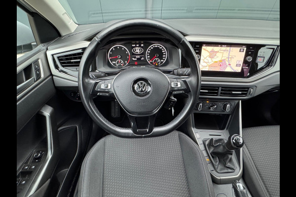 Volkswagen Polo 1.0 TSI Comfortline * Carplay * Parkeersensoren * Lichtmetalen Velgen *