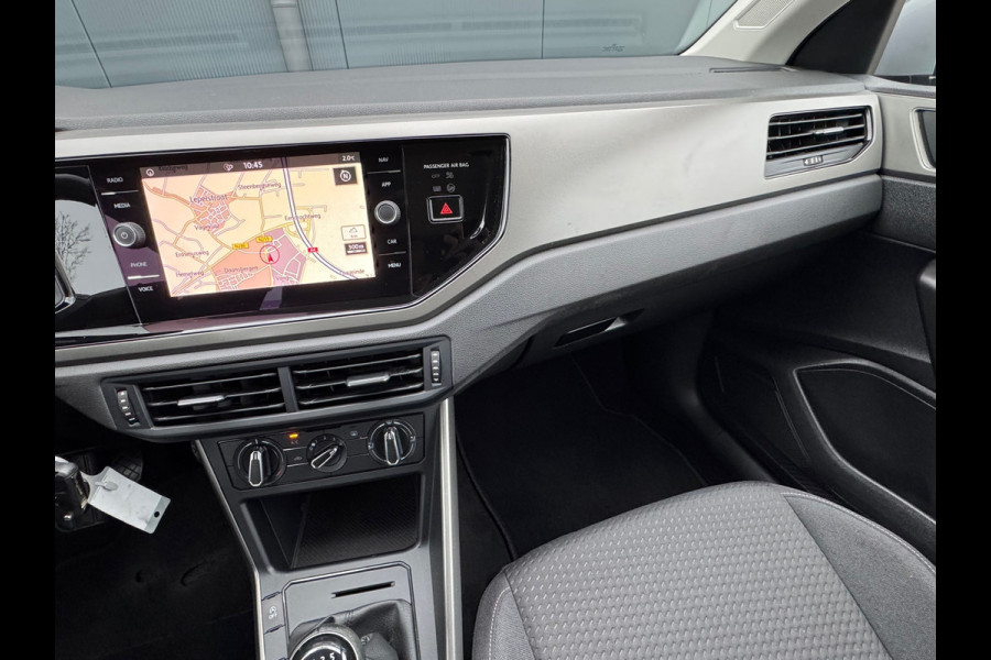 Volkswagen Polo 1.0 TSI Comfortline * Carplay * Parkeersensoren * Lichtmetalen Velgen *