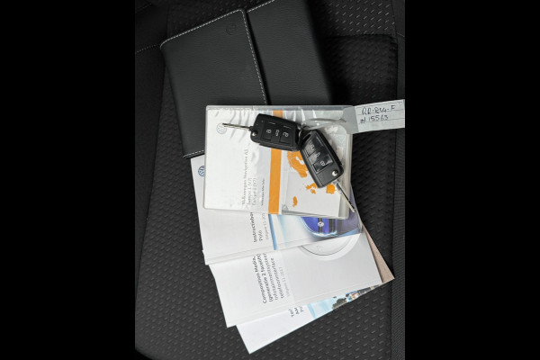 Volkswagen Polo 1.0 TSI Comfortline * Carplay * Parkeersensoren * Lichtmetalen Velgen *