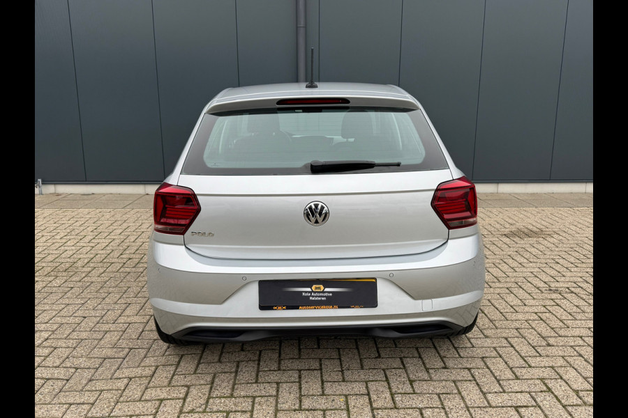 Volkswagen Polo 1.0 TSI Comfortline * Carplay * Parkeersensoren * Lichtmetalen Velgen *