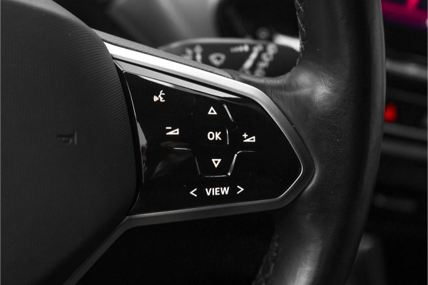 Volkswagen ID.4 Pro 77 kWh Comfort Pakket ACC CarPlay Trekhaak