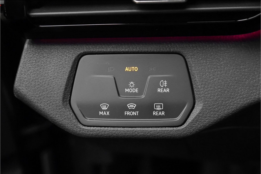 Volkswagen ID.4 Pro 77 kWh Comfort Pakket ACC CarPlay Trekhaak