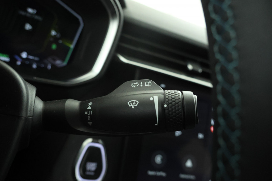 Lynk & Co 01 1.5 Panorama, Black pakket, BOM VOL!!