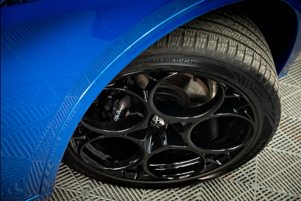 Alfa Romeo Stelvio 2.0 T AWD Veloce / 21" / Pano / Carplay / H&K / Memory / Adapt.cruise / 1e lak / VOL