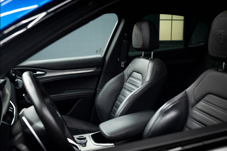 Alfa Romeo Stelvio 2.0 T AWD Veloce / 21" / Pano / Carplay / H&K / Memory / Adapt.cruise / 1e lak / VOL