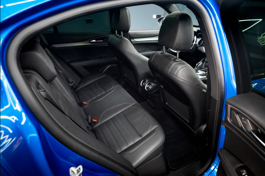 Alfa Romeo Stelvio 2.0 T AWD Veloce / 21" / Pano / Carplay / H&K / Memory / Adapt.cruise / 1e lak / VOL