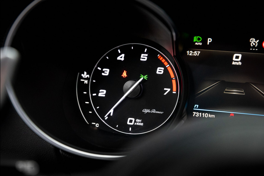 Alfa Romeo Stelvio 2.0 T AWD Veloce / 21" / Pano / Carplay / H&K / Memory / Adapt.cruise / 1e lak / VOL