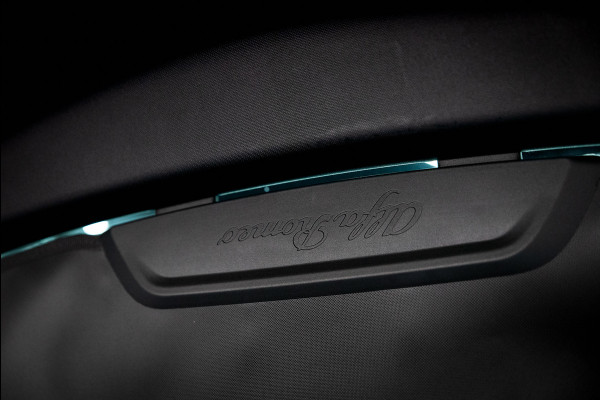 Alfa Romeo Stelvio 2.0 T AWD Veloce / 21" / Pano / Carplay / H&K / Memory / Adapt.cruise / 1e lak / VOL