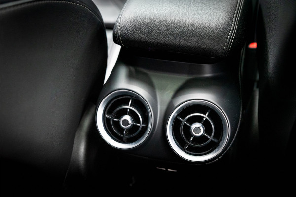 Alfa Romeo Stelvio 2.0 T AWD Veloce / 21" / Pano / Carplay / H&K / Memory / Adapt.cruise / 1e lak / VOL