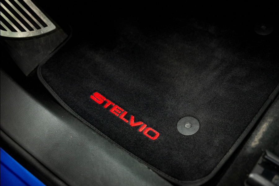 Alfa Romeo Stelvio 2.0 T AWD Veloce / 21" / Pano / Carplay / H&K / Memory / Adapt.cruise / 1e lak / VOL