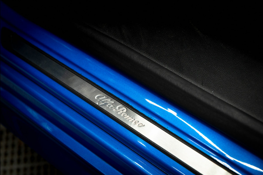 Alfa Romeo Stelvio 2.0 T AWD Veloce / 21" / Pano / Carplay / H&K / Memory / Adapt.cruise / 1e lak / VOL