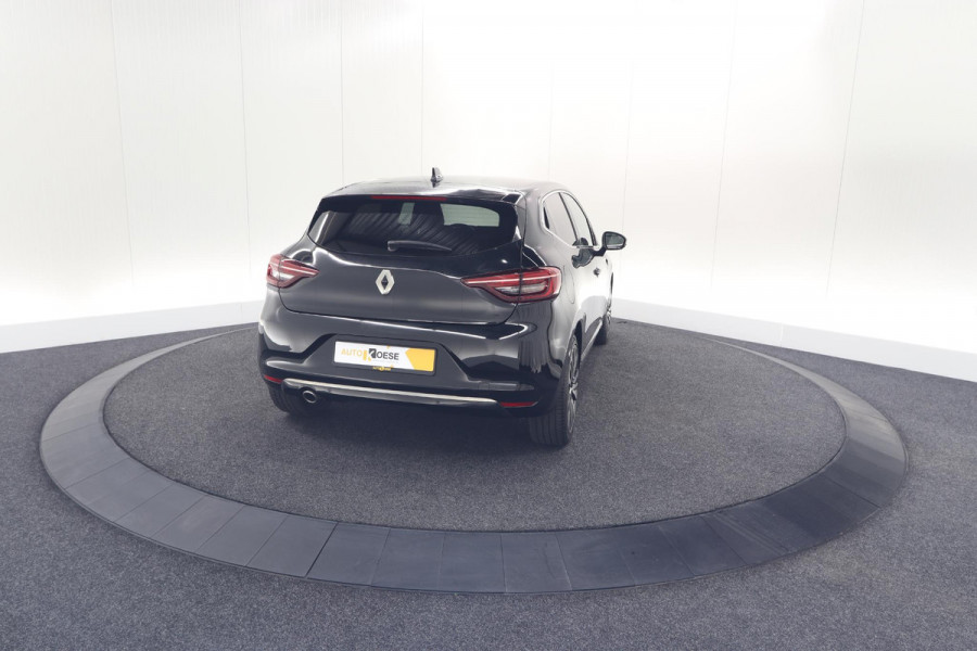 Renault Clio TCe 130 EDC Initiale Paris | Pack Winter | Camera | BOSE Audio | Dodehoekdetectie