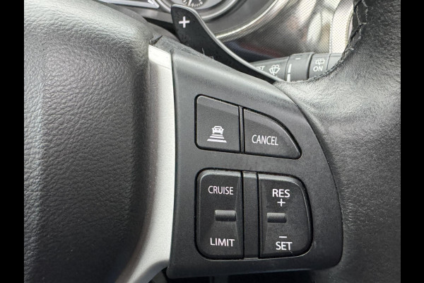 Suzuki Vitara 1.5 Hybrid Style AllGrip Adaptive cruise Climate Stoelverwarming Camera plus sensoren Apple / Android Navi