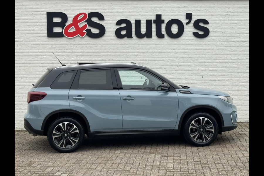 Suzuki Vitara 1.5 Hybrid Style AllGrip Adaptive cruise Climate Stoelverwarming Camera plus sensoren Apple / Android Navi