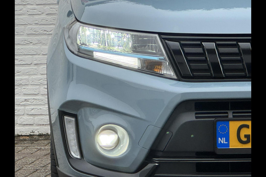 Suzuki Vitara 1.5 Hybrid Style AllGrip Adaptive cruise Climate Stoelverwarming Camera plus sensoren Apple / Android Navi