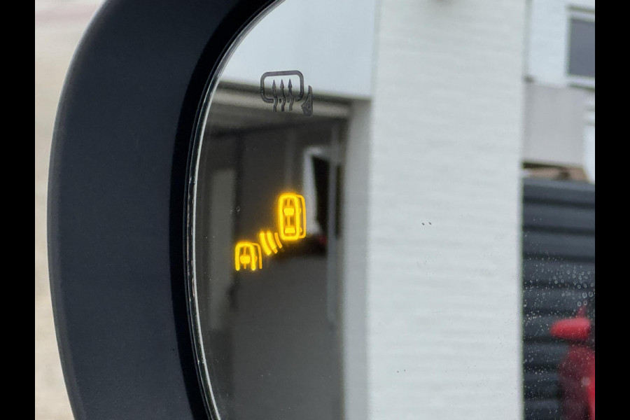 Suzuki Vitara 1.5 Hybrid Style AllGrip Adaptive cruise Climate Stoelverwarming Camera plus sensoren Apple / Android Navi