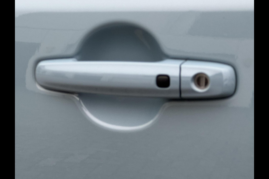 Suzuki Vitara 1.5 Hybrid Style AllGrip Adaptive cruise Climate Stoelverwarming Camera plus sensoren Apple / Android Navi