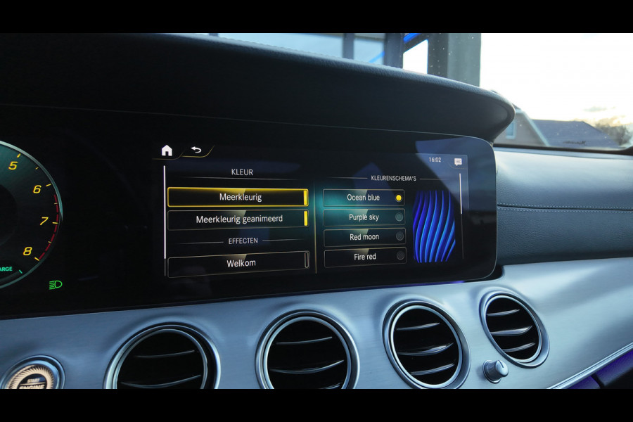 Mercedes-Benz E-Klasse Estate 200 Business Solution AMG PANORAMADAK VOL VOL