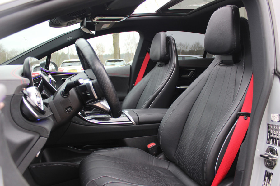 Mercedes-Benz EQE 350 AMG Line 89 kWh / Panoramadak / Camera / Achterasbesturing / Head-up / Luxe Leder / Premium Plus-pakket / Stoelventilatie + Verwarming + Massage / Navigatie / Dodehoek / DAB / ACC