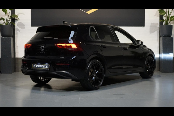 Volkswagen Golf VIII 1.5 eTSI Style AUTOMAAT-ACC-AMBIANCE-CAMERA-CRUISE-KEYLESS-NAVIGATIE-VIRTUEEL