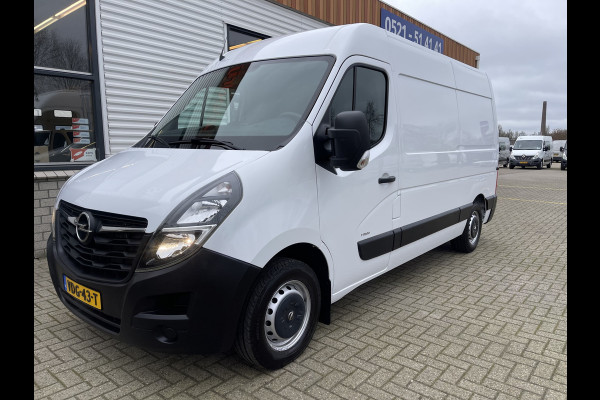 Opel Movano 2.3 Turbo 136pk L2H2 / vaste prijs rijklaar € 14.950 ex btw / euro 6 / bpm vrij / trekhaak 2500 kg / pdc achter / airco / cruise control / bijrijdersbank