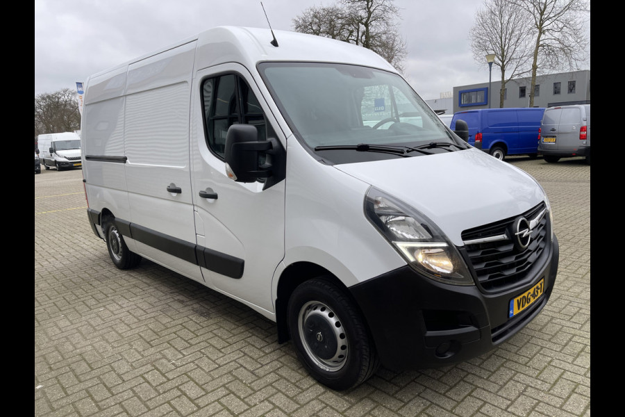 Opel Movano 2.3 Turbo 136pk L2H2 / vaste prijs rijklaar € 14.950 ex btw / euro 6 / bpm vrij / trekhaak 2500 kg / pdc achter / airco / cruise control / bijrijdersbank