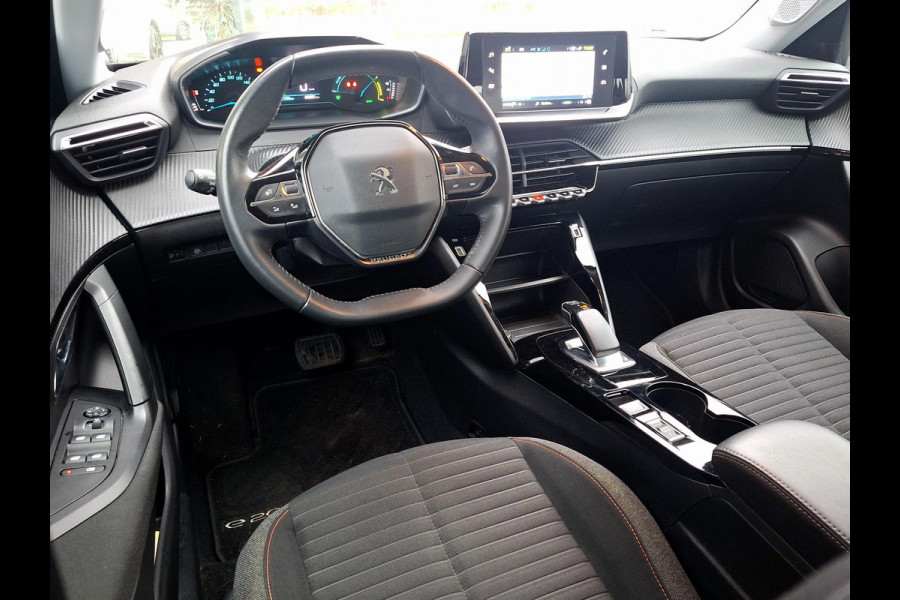 Peugeot e-2008 EV Active Pack 50 kWh | SOH: 93,0% | Climate | Navi | Cruise Control |