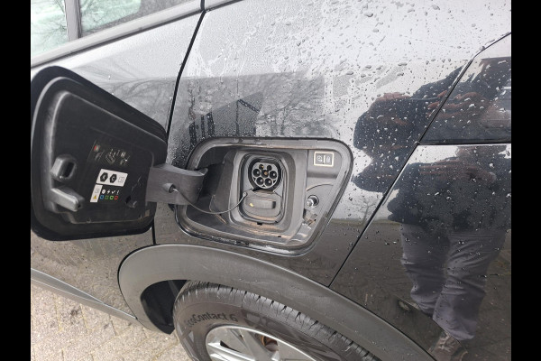 Peugeot e-2008 EV Active Pack 50 kWh | SOH: 93,0% | Climate | Navi | Cruise Control |